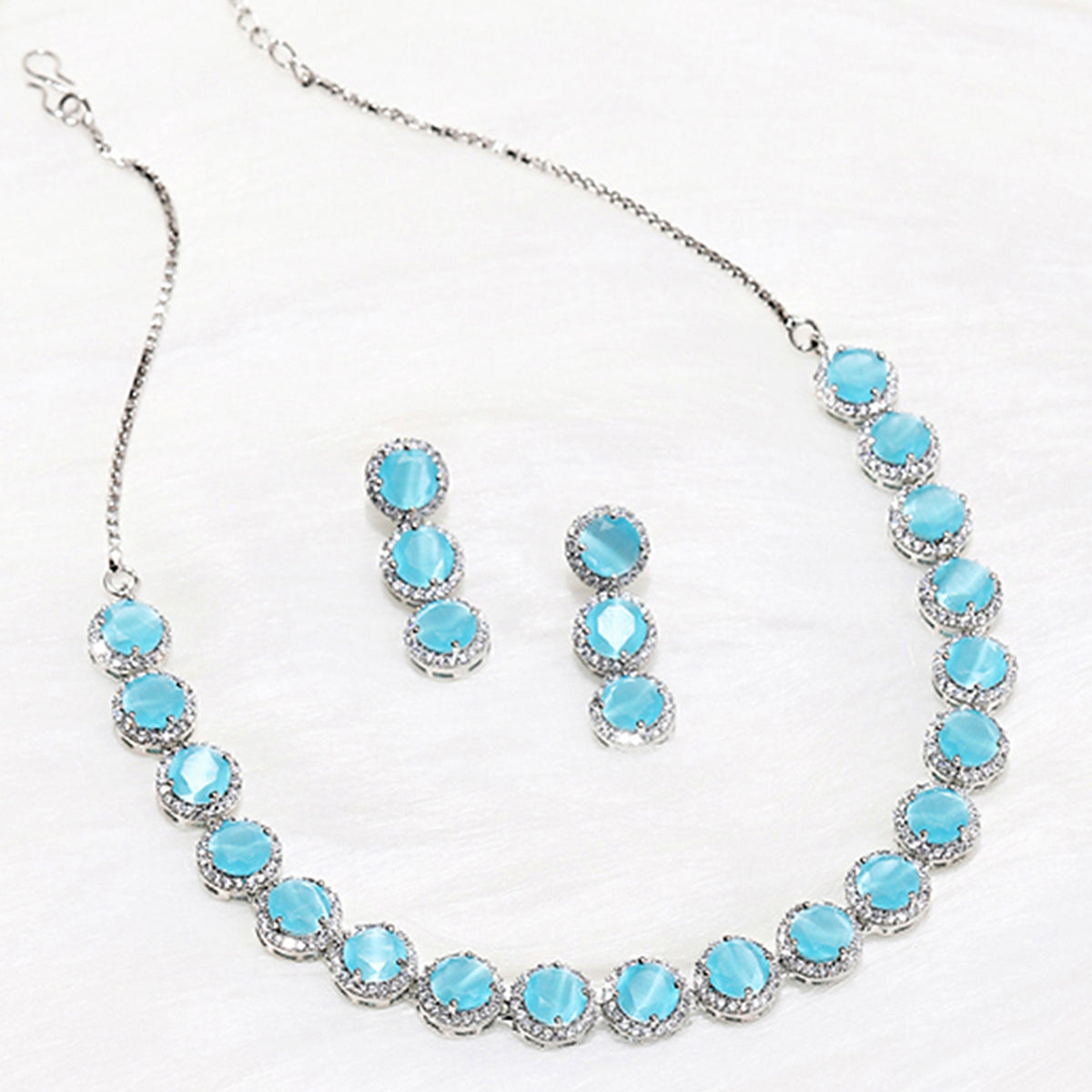 Sparkling Elegance Silver Plated Zircons Jewellery Set