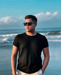 Black Essential Tee